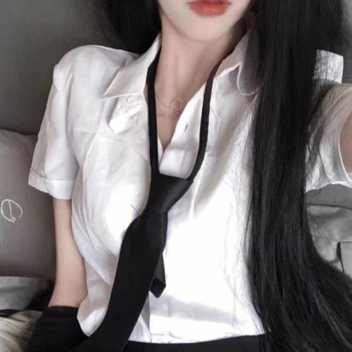 三狼四虎女霸王